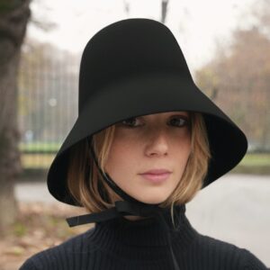 Cloche Black